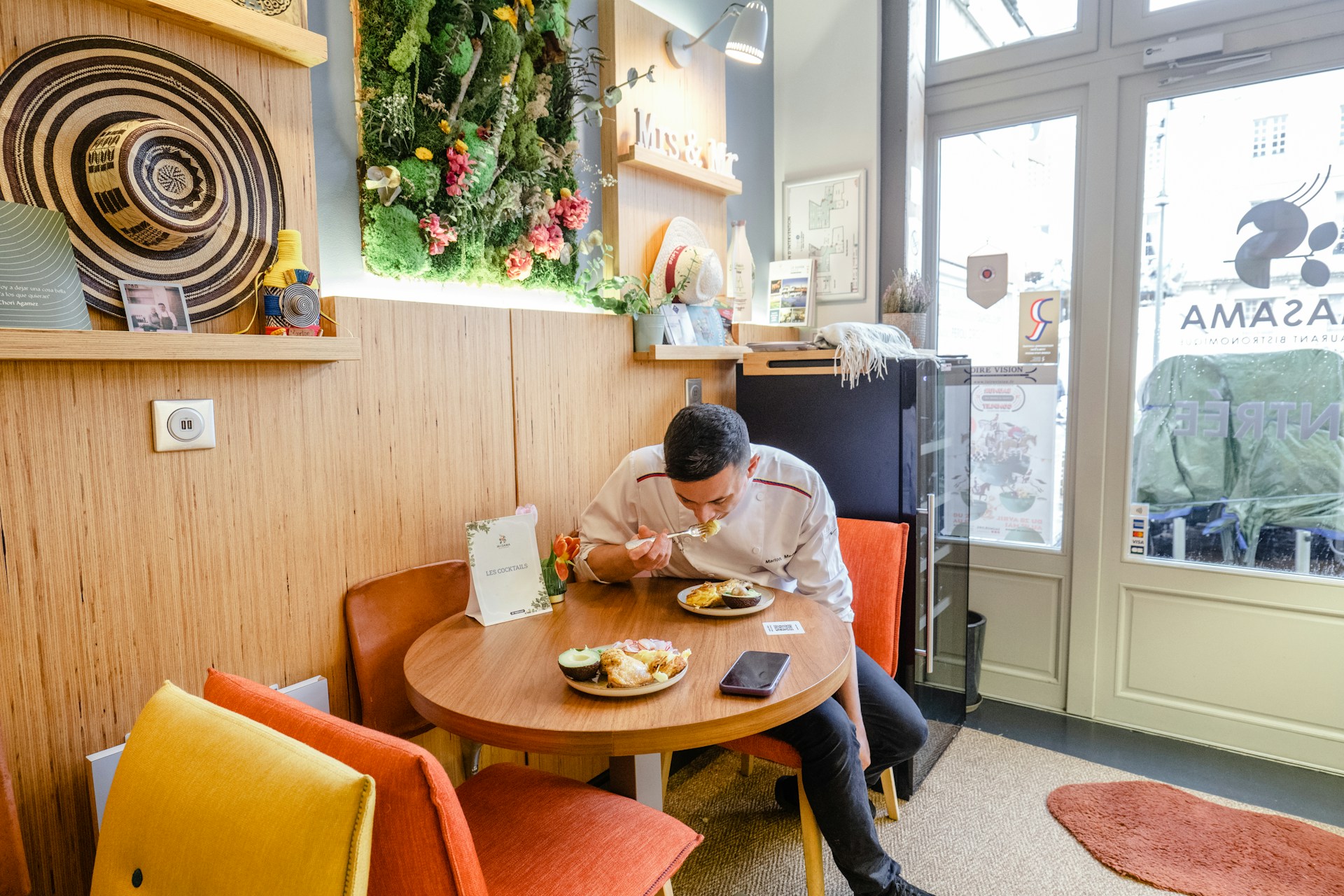 ¿Cómo calcular el ticket promedio de un restaurante?