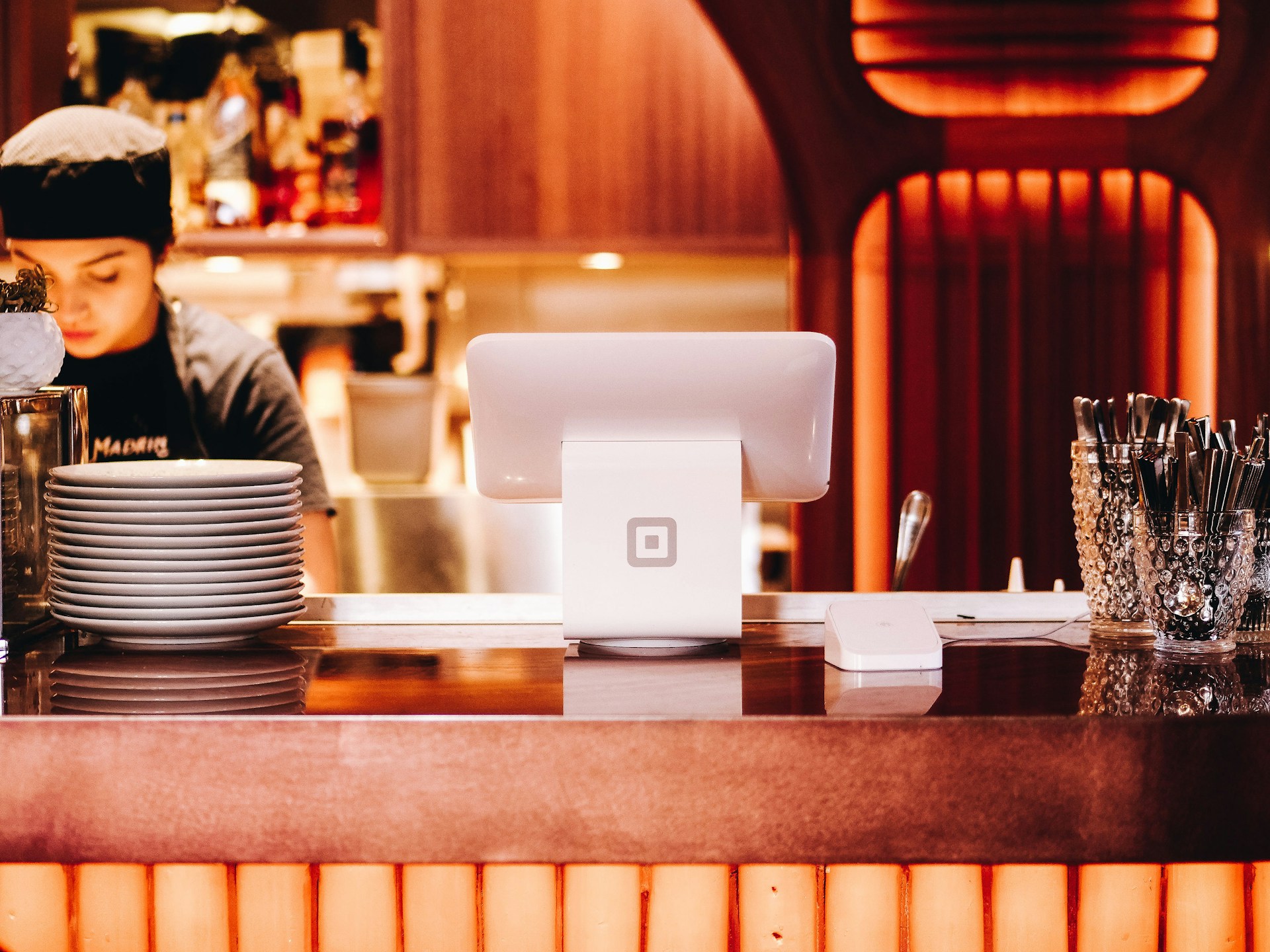 Como la tecnología para restaurantes impulsa la eficiencia operativa